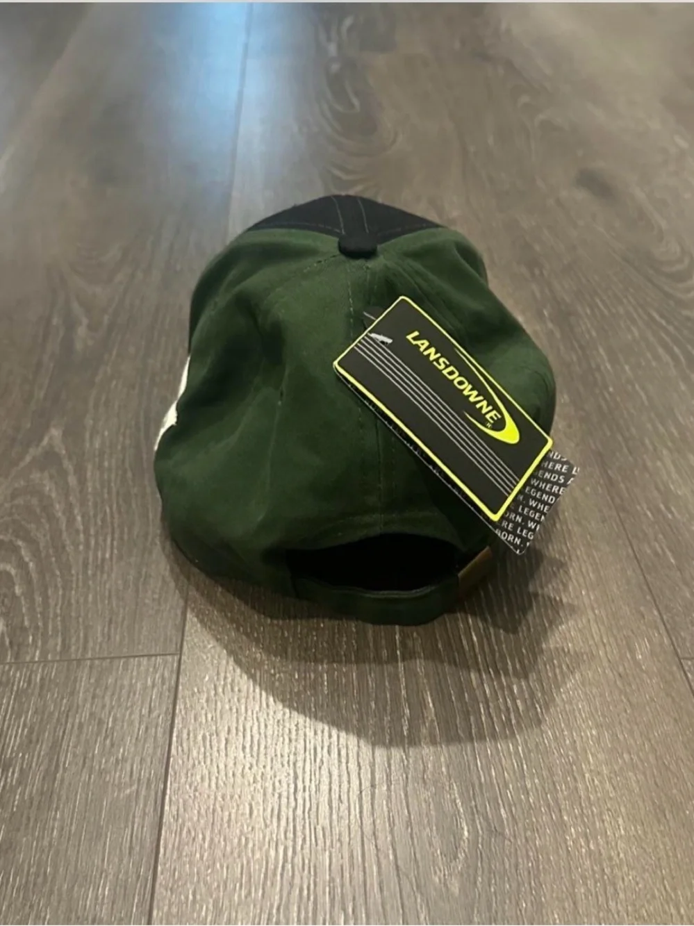 Ireland Embroidered Shamrock SnapBack Baseball Cap - Black and Green